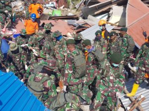 TNI Temukan 188 Jenazah di Reruntuhan Perumahan Balaroa Palu  