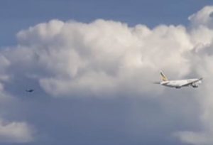 TNI AU Daratkan Paksa Pesawat B 777 Asing  