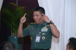 Komandan Task Force  Briefing  Peserta TNI dalam Latihan Staf Gema Bhakti  2019