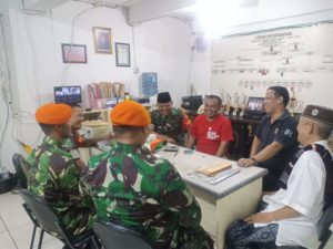 Bersama Pasukan BKO Satgas Paskhas Babinsa Koramil 05/Tanah Abang Gelar Karya Bakti