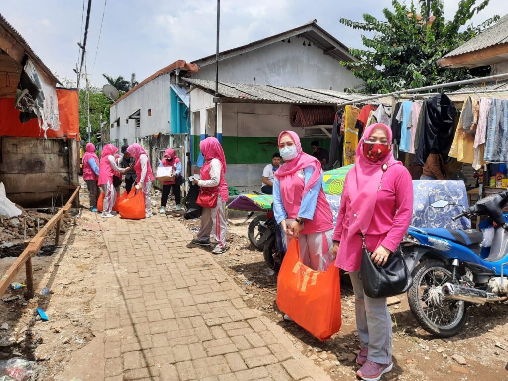 Aksi Solidaritas,IPEMI DKI Jakarta Bantu Korban Banjir di Ragunan Pasar Minggu