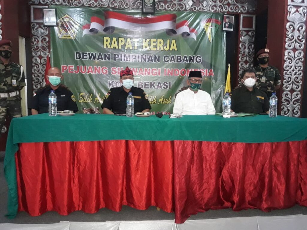DR. Tri Adhianto Ketua DPC Pejuang Siliwangi Indonesia Kota Bekasi Pimpin Rakercab