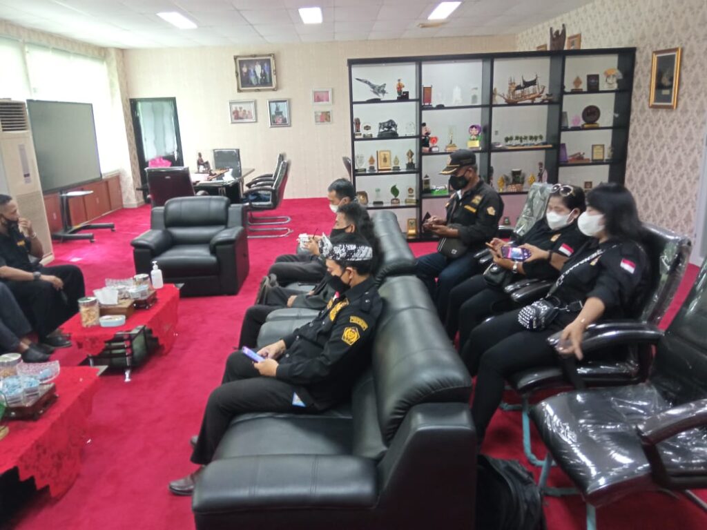 Wakil Walikota Bekasi Menerima Kunjungan Ketua Pejuang Siliwangi Kabupaten Bekasi 