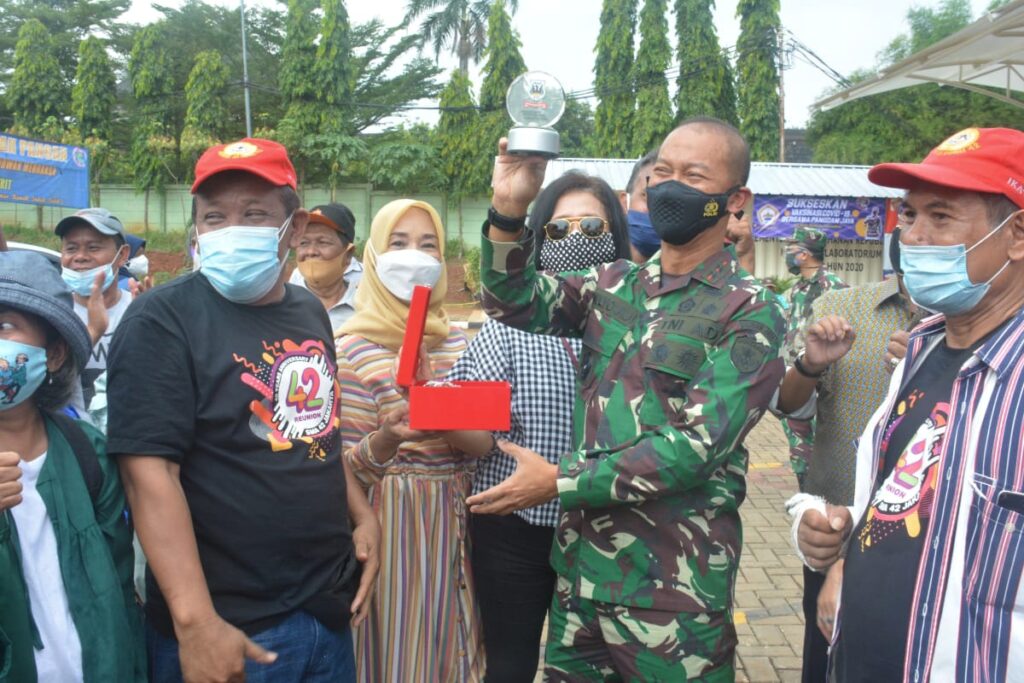 Pangdam Jaya Ninjau Kegiatan Serbuan Vaksinasi Faskes RS Tingkat II Moch. Ridwan Meuraksa